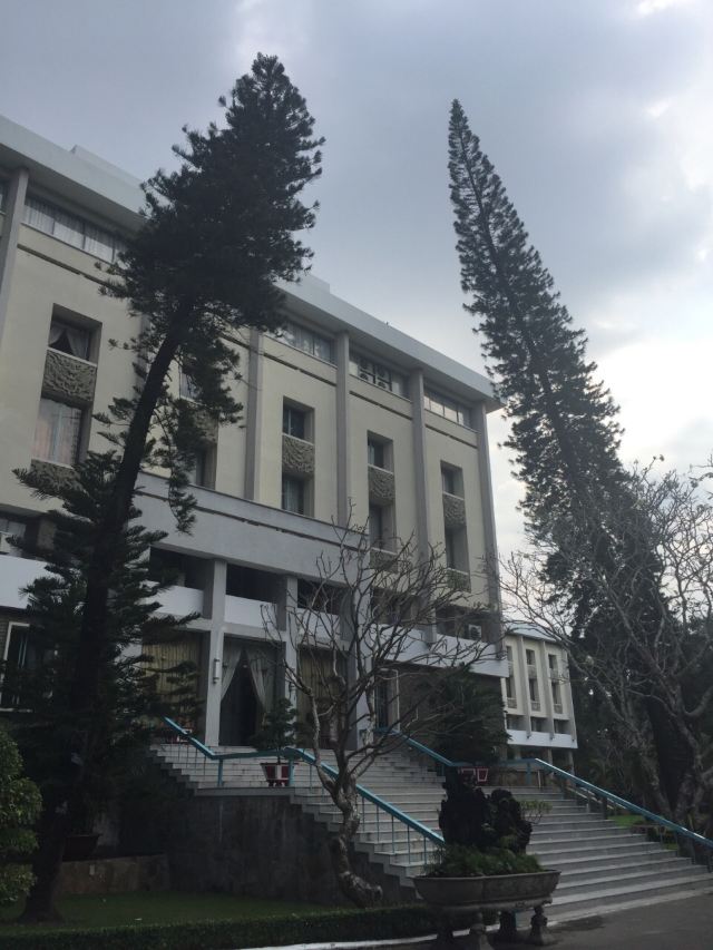 통일궁