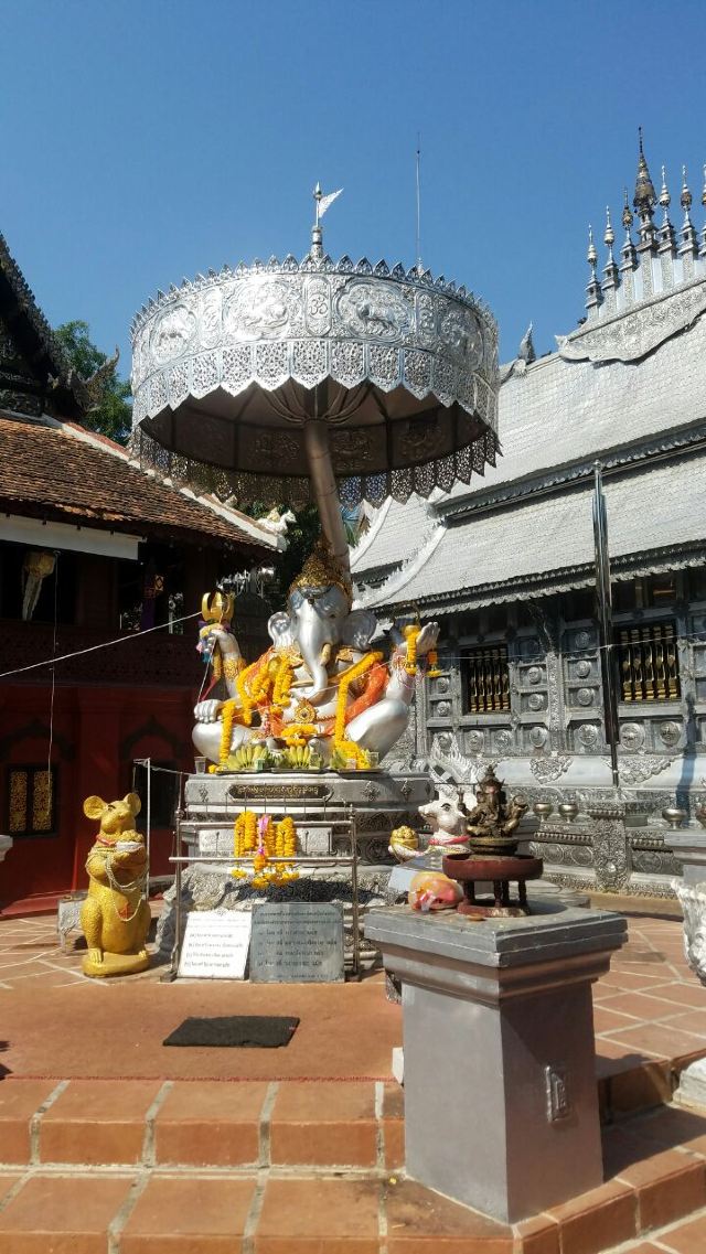 Wat Sri Suphan