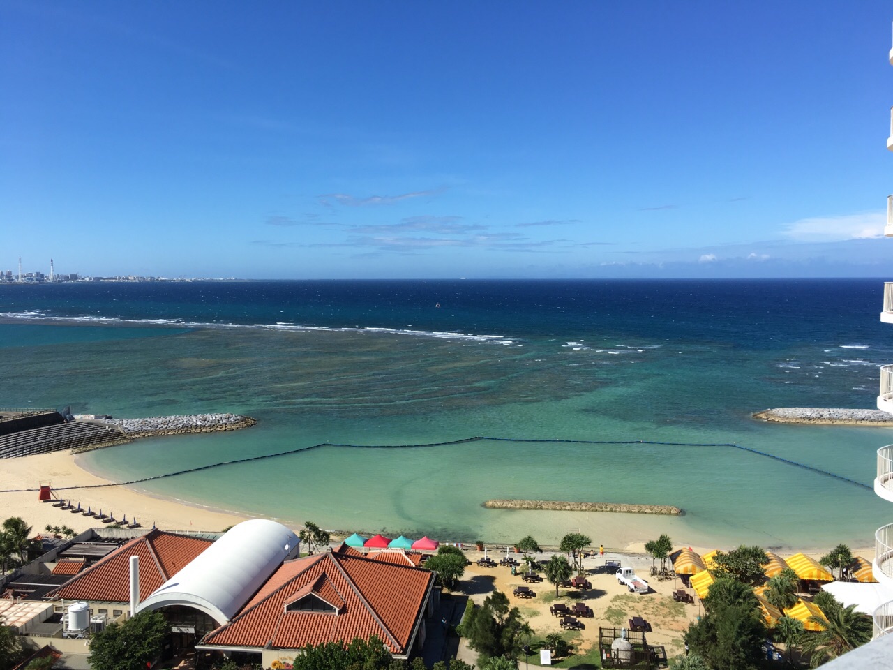 冲绳海滩塔酒店的美好回忆
