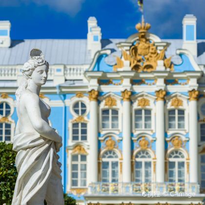 俄罗斯圣彼得堡+冬宫+夏宫4日3晚半自助游