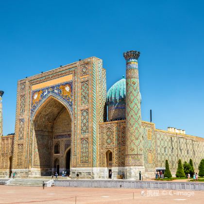 乌兹别克斯坦+哈萨克斯坦10日跟团游