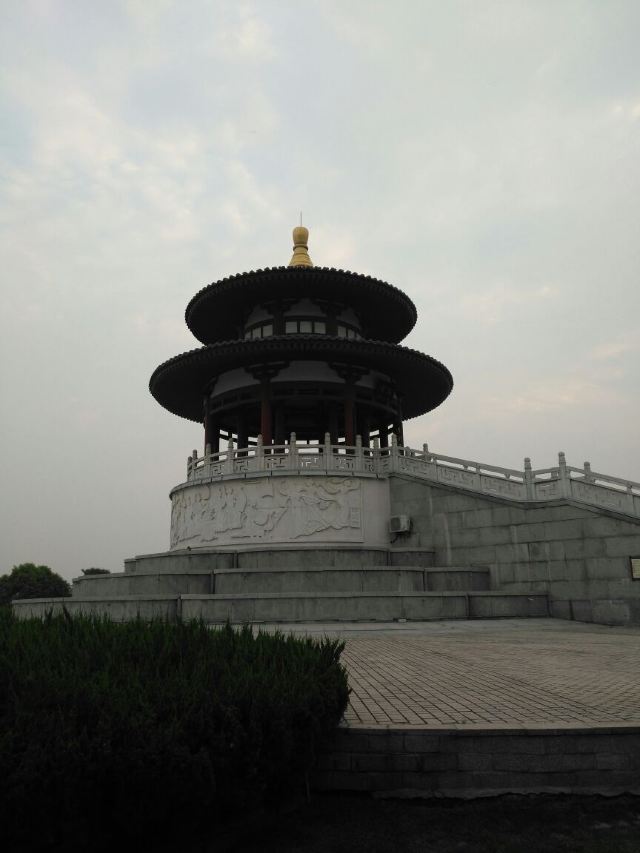 다탕푸룽위안(대당부용원)