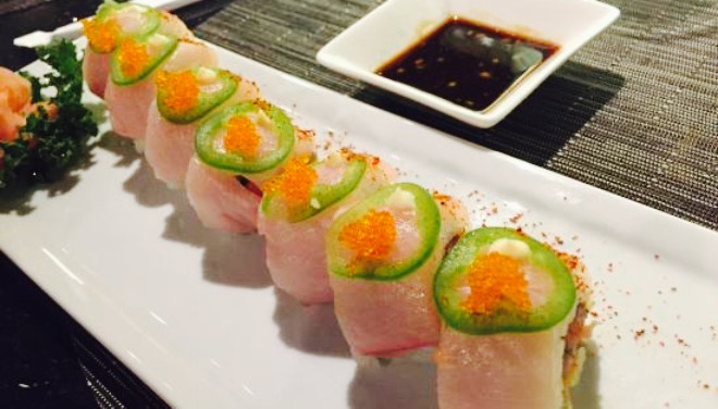 Umami Sushi and Izakaya餐厅图片