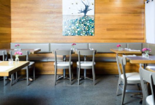 Waterfront Wines美食图片