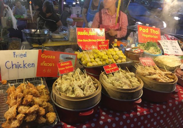 Saturday Night Market Walking Street