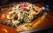 探鱼·鲜青椒爽麻烤鱼(万泰汇店)餐厅图片