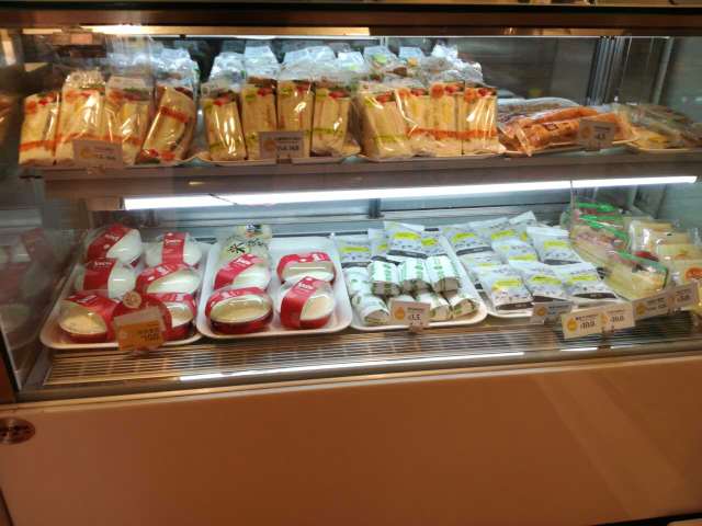 一鸣真鲜奶吧(巨溪河头店)