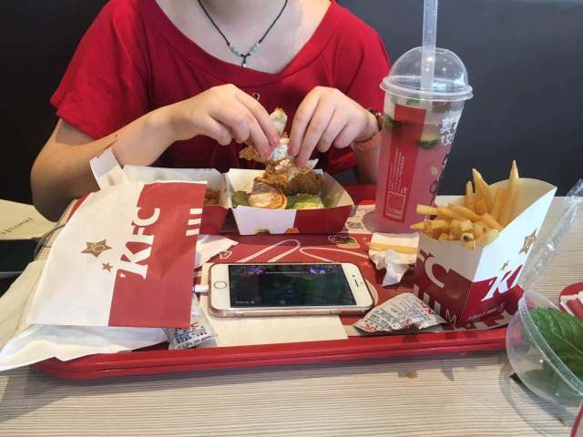 肯德基汽车穿梭餐厅(丁卯店)