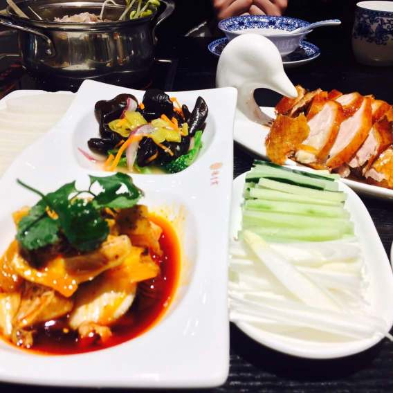 德香苑北京烤鸭(巴南万达店)