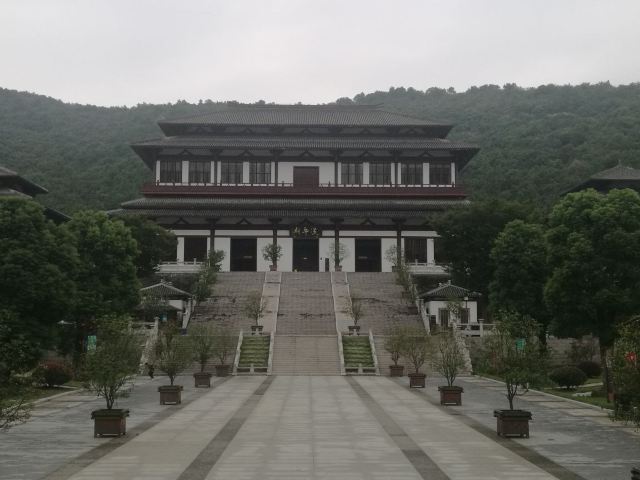 Qionglong Mountain