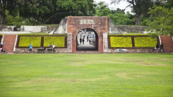二鯤鯓砲臺(億載金城)