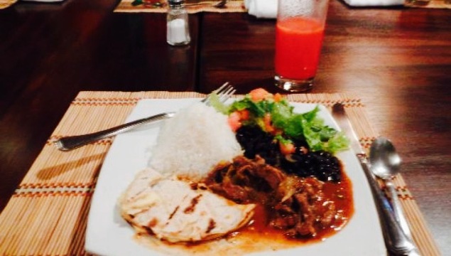 Otocuma Bar & Restaurant餐厅图片