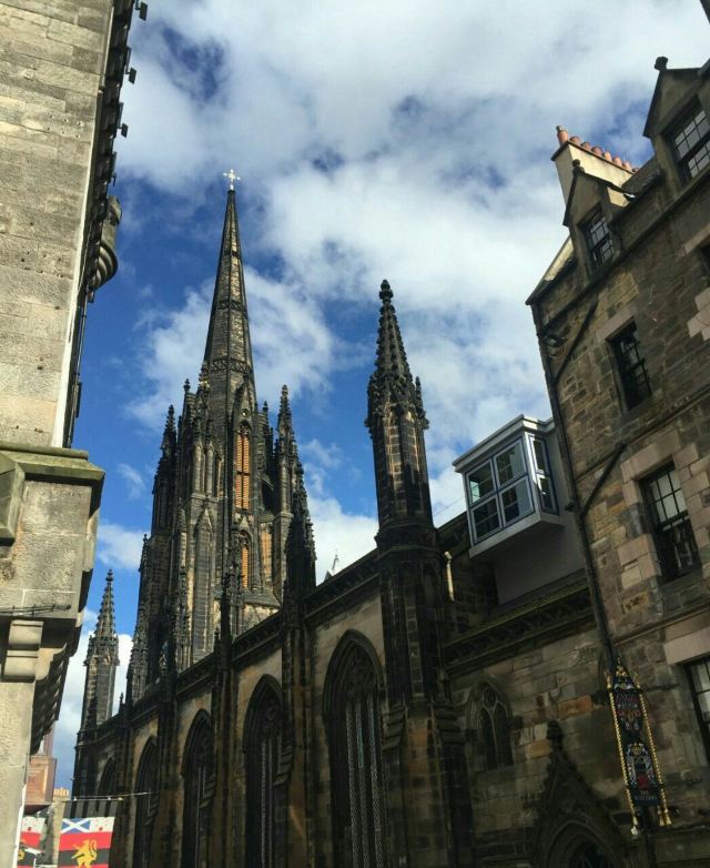 Scott Monument