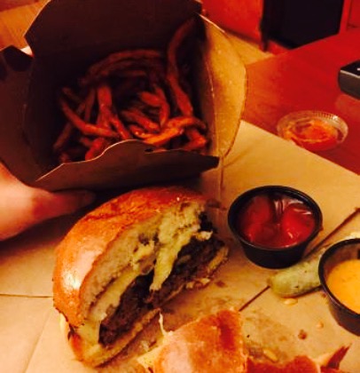 Bourbon Jacks Bar and Grill餐厅图片