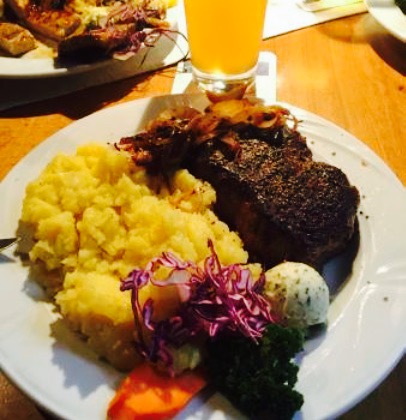 Gasthaus zur Straussi