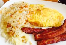 Mother's Day Restaurant美食图片