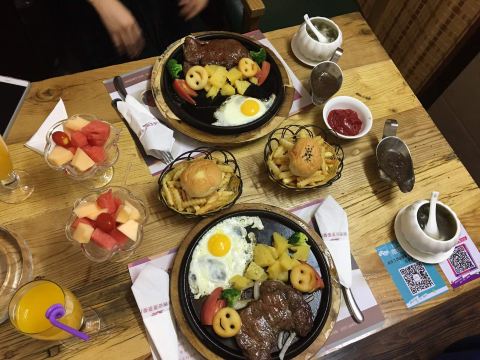 詹记桃酥(绿地瀛海店)