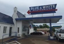 Blue & White Restaurant美食图片