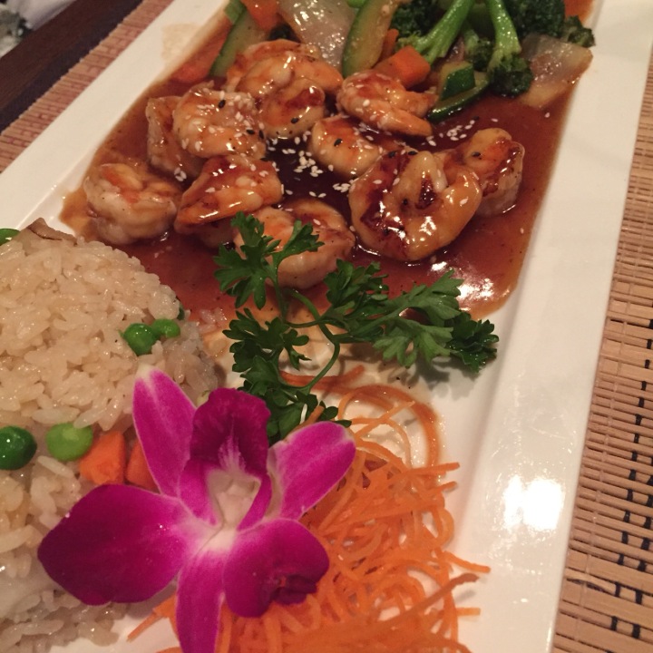 Fume Asian Grill & Sushi餐厅图片