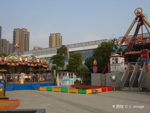 京彩欢乐世界