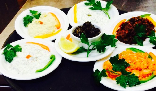 Turkish Meze Bar & Barbeque Restaurant餐厅图片