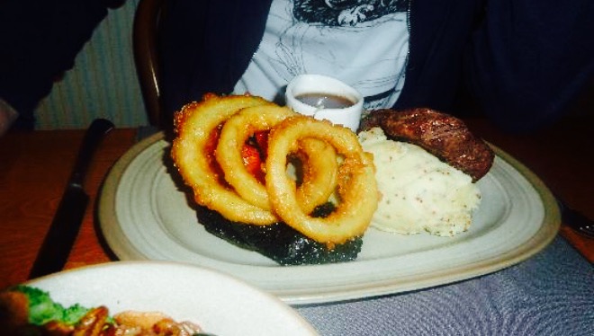 Brambles Seafood + Grill