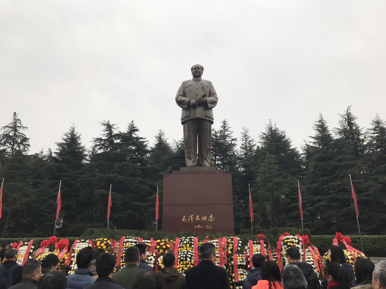 韶山毛主席铜像
