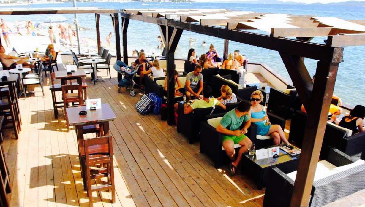 Beach & Cocktail Bar Bamboo餐厅图片