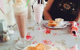 Mad Hatters Tea Shop