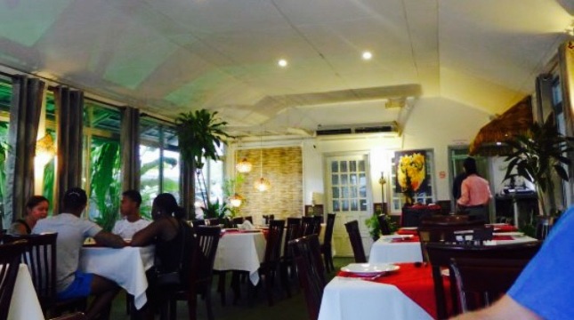 Mirosso Indisch Restaurant餐厅图片