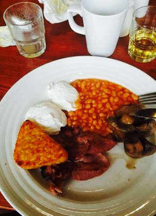 George & Dragon - Altrincham Table Table餐厅图片