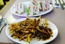 Riverside Inn Restaurant美食图片