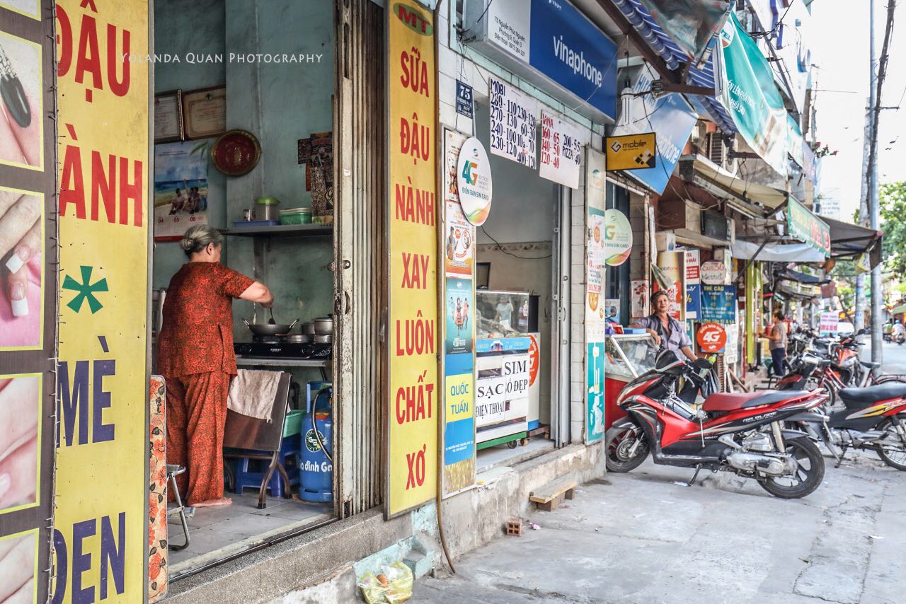 玉见越南：走街串巷，邂逅胡志明市的生活日常