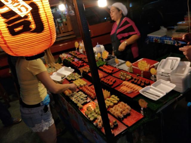 Chiang Mai Sunday Walking Street