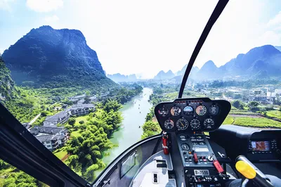 展卓直升机阳朔基地
