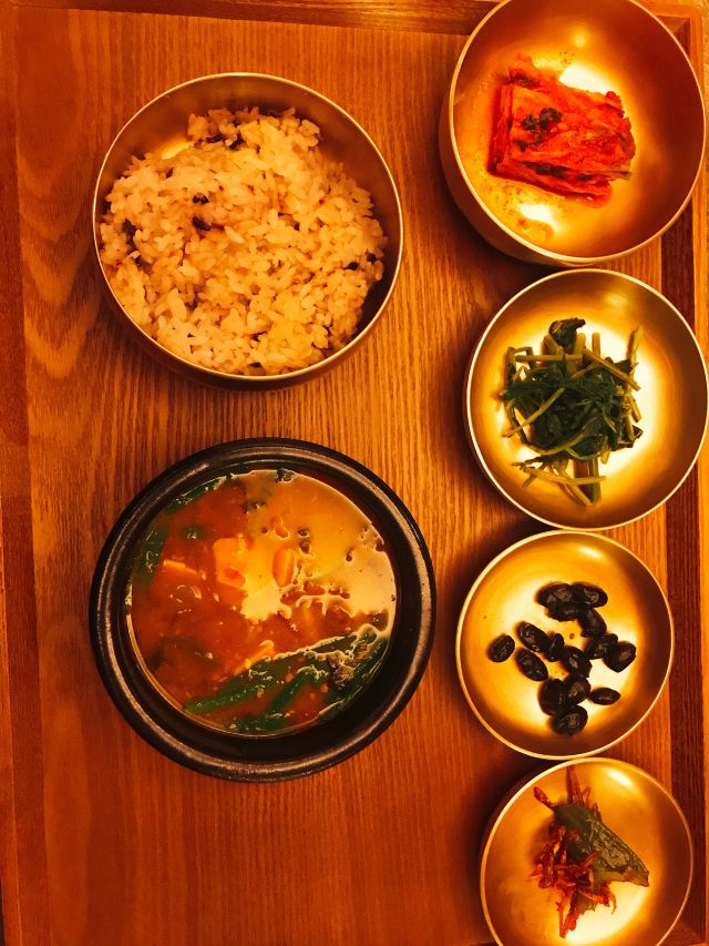 石坡廊