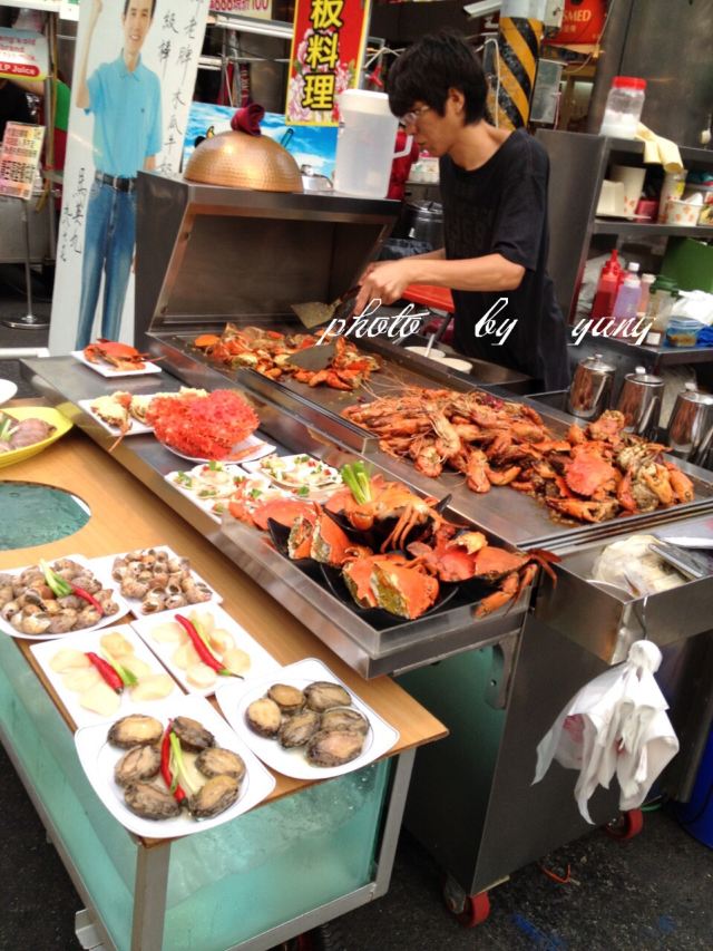 Liuhe Night Market