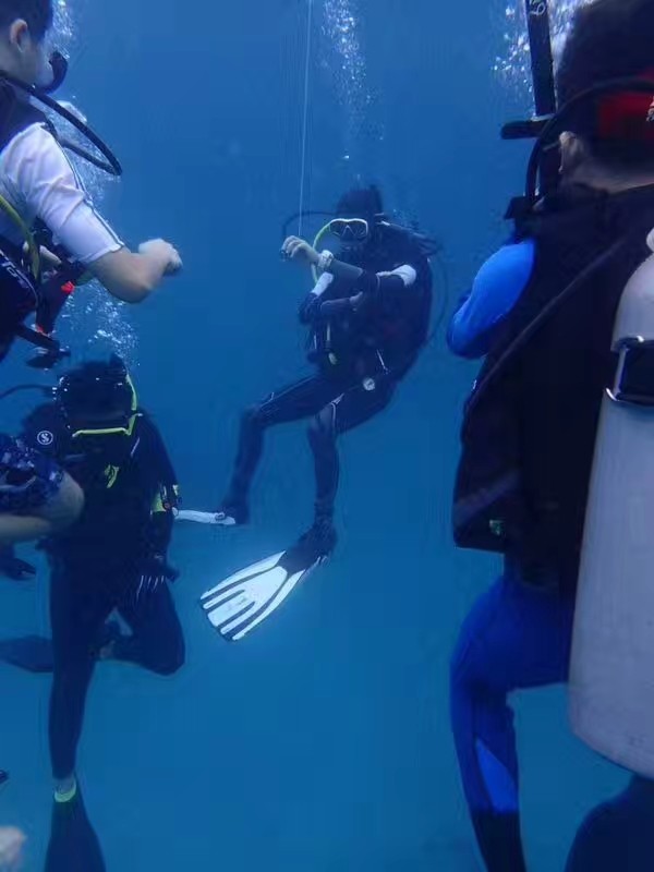 解锁深海空间