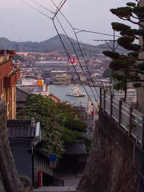 再提起廣島,腦海中不再是那首老歌或是那部黑白的法國電影