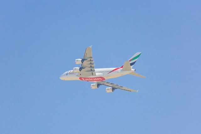 空中巨无霸，世界上最豪华双层客机A380