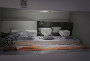 【金牌说】金牌导游带您游玩千年瓷都景德镇  6.5H私家团】【[金牌导游讲师团]他们博古通今，幽默睿智，善于挖掘文物背后的故事，用有趣的方式还原历史真相；】