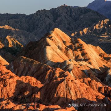 敦煌+嘉峪关+张掖5日4晚自由行