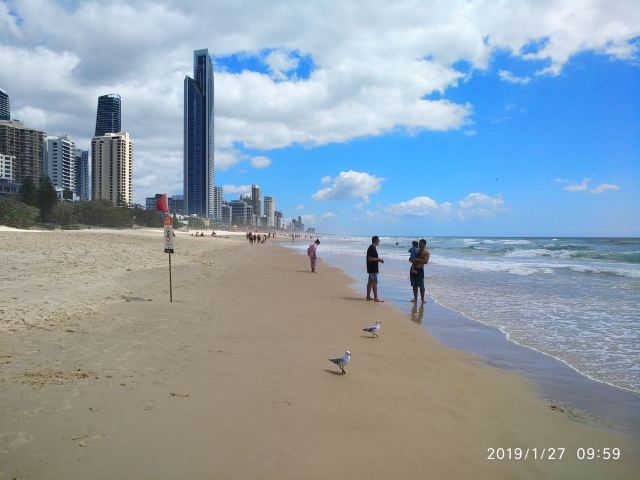 Kurrawa Beach