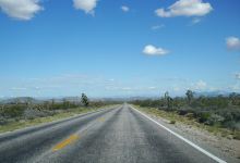 Tip Toe Mountain Road景点图片