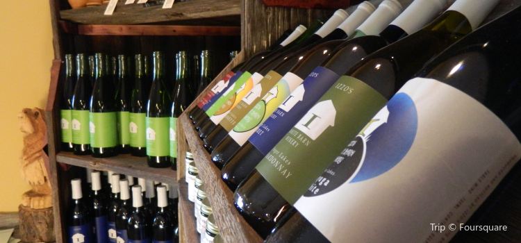 Izzo S White Barn Winery Travel Guidebook Must Visit Attractions