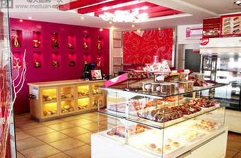 Gallery 4