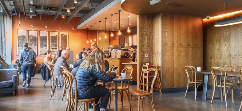 Starbucks餐厅图片