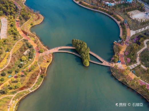 昆明瀑布公园