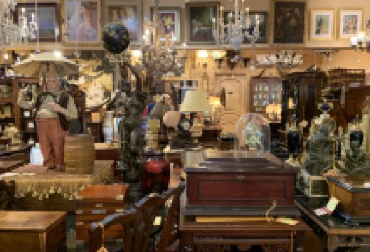 Renaissance Antiques购物图片