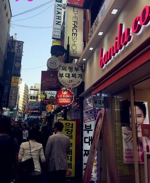 樂伯部隊鍋(明洞店)